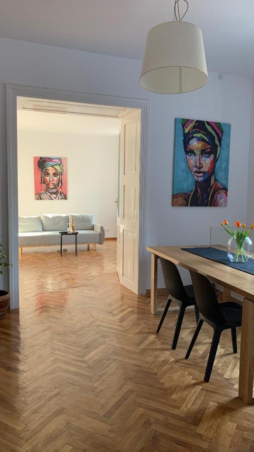 Apartament Lies By The Bridge - La Podul Minciunilor Hermannstadt Exterior foto